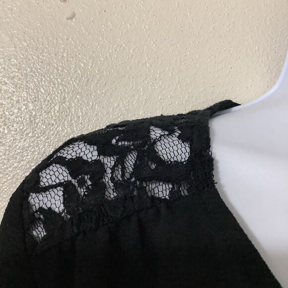 Bobeau Black Lace Cutout Boho Witchy Dark Flowy Hippie Casual Peasant Blouse M - Picture 4 of 9
